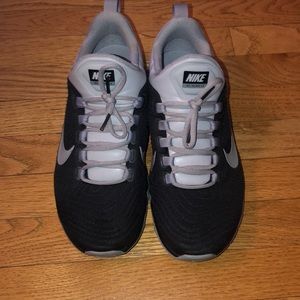 Nike Men’s size 11 Nike free 5.0 gym shoes